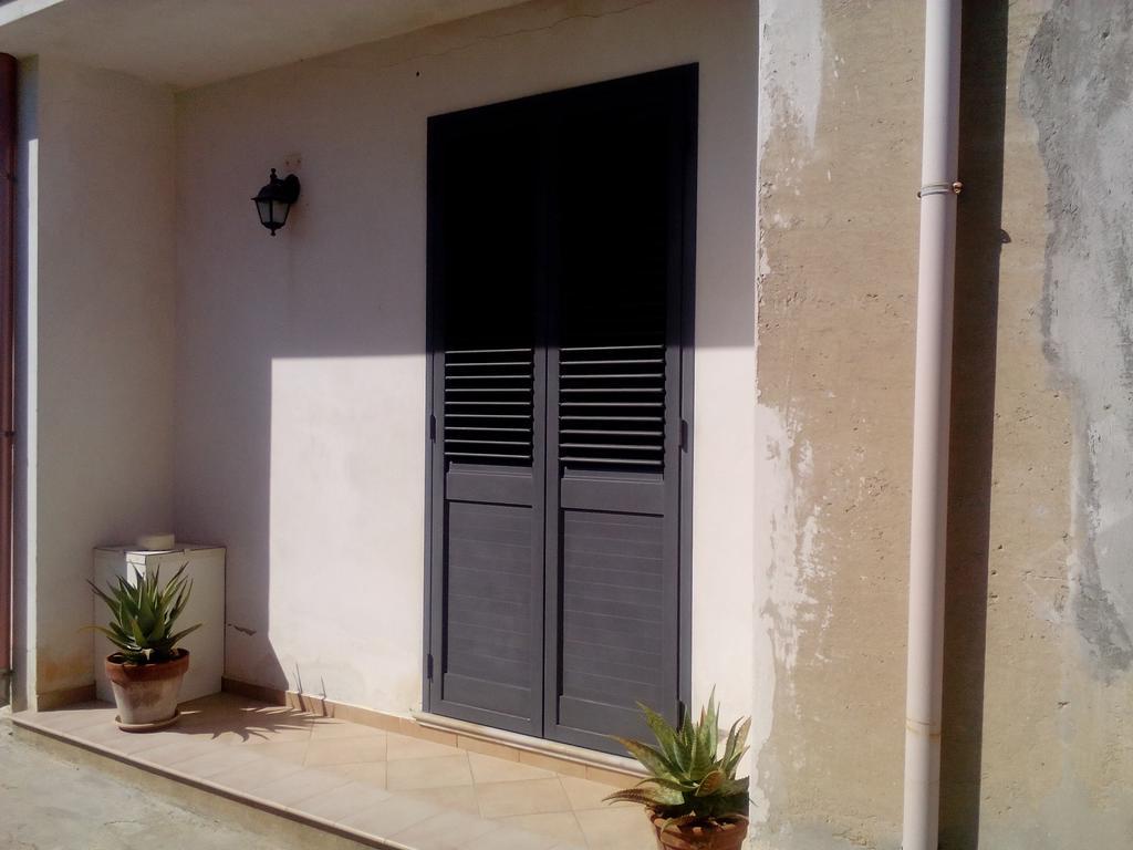 Villa Del Mar Avola Buitenkant foto
